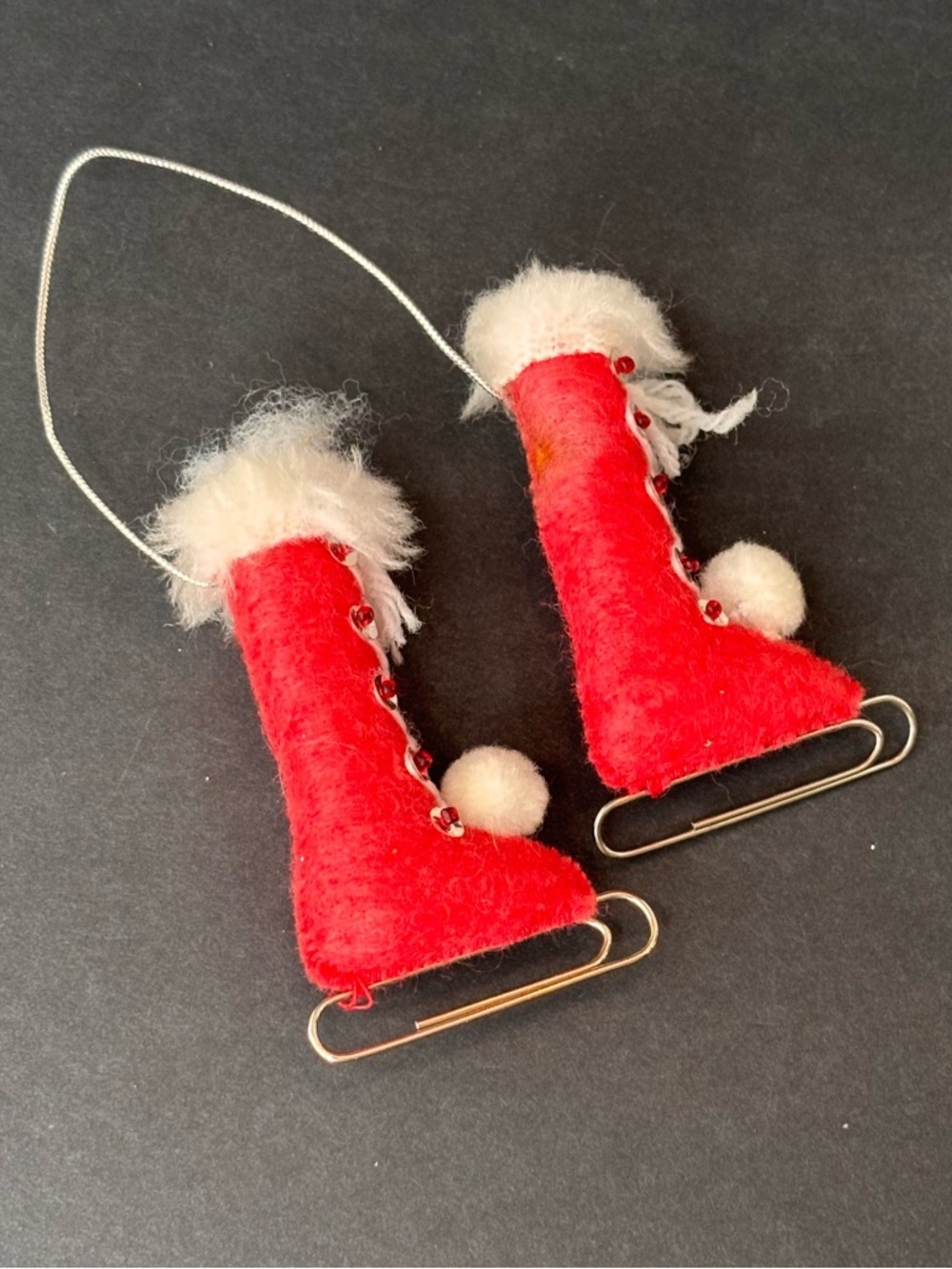 Vintage Handmade Felt Ice Skates Ornament Pair Metal Blades Pom Pom Red White